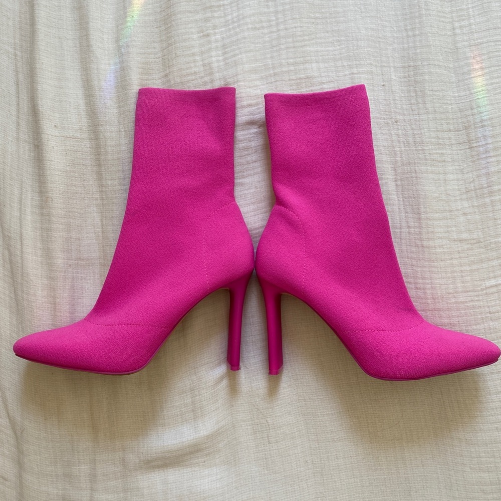 Hot pink ALDO Delylah booties